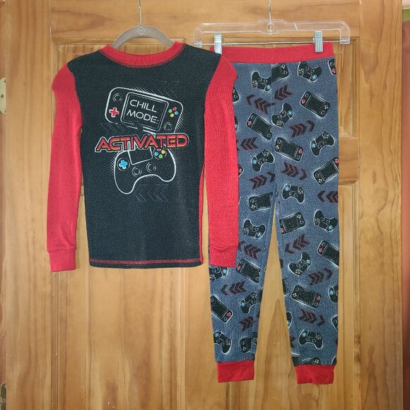 Boys Cuddl Duds Chill Mode Activated Gaming Pajama Set - Picture 1 of 5